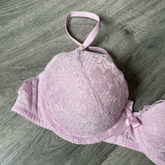 🌟SALE🌟NWT Hollister Gilly Hicks Lace Push Up Balconet Bras Set of 2 - Picture 6 of 11